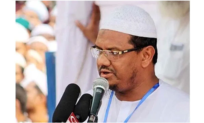প্রতিদিন নতুন নতুন দুর্নীতির চিত্র ফুটে উঠছে : চরমোনাই পীর
