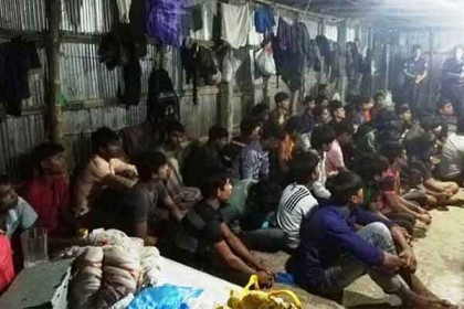 অনুপ্রবেশের অভিযোগে সীতাকুণ্ডে ৪৫ রোহিঙ্গা আটক
