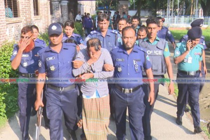 স্ত্রী-সন্তানকে ব্রিজ থেকে ফেলে হত্যায় স্বামীর ফাঁসি