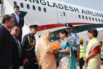 ভারত পৌঁছেছেন প্রধানমন্ত্রী
