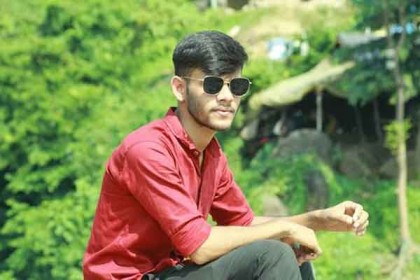 ইদুর মারার বিষ খেয়ে শাবি শিক্ষার্থীর আত্মহত্যা 