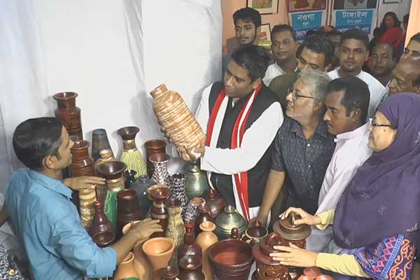 বরিশালে ২ দিনব্যাপী মৃৎশিল্প মেলার উদ্বোধন