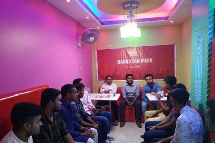 পঁয়তাল্লিশের অধিক জেলায় অনুষ্ঠিত হল দারাজ ফ্যান মিট