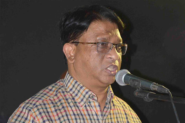 'খালেদা জিয়া জেলখানায় বসে পালাবার সুড়ঙ্গ খুঁজছে'
