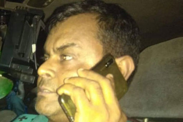 সাংবাদিকদের মারধর ও হয়রানির অভিযোগে এসআই ক্লোজড