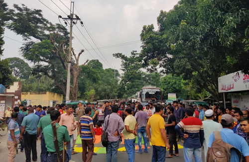 আবরার হত্যার বিচার দাবিতে আন্দোলনে রাবি শিক্ষার্থীরা