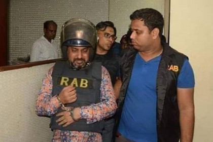 পাশে নেই কেউ, লাপাত্তা সেই সুবিধাভোগীরা