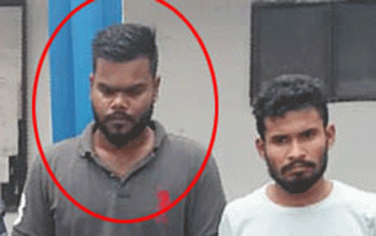 আওয়ামী লীগ নেতার মোটরসাইকেল চুরি করে ধরা পড়ল ছাত্রলীগ কর্মী 