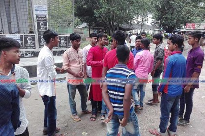 রাবিতে আন্দোলনের জন্য বহিরাগত ছেলেদের ডেকে আনার অভিযোগ!  