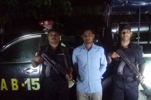 রোহিঙ্গা কিশোরী ধর্ষণ মামলার আসামি গ্রেফতার