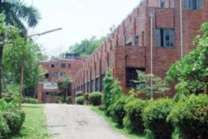 চবির হল গুলোও আসছে সিসি ক্যামেরা আওতায়