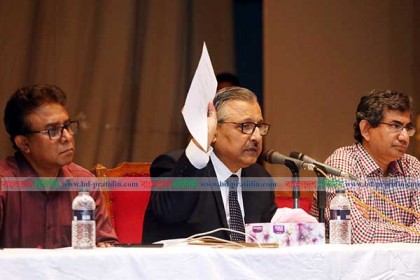 বুয়েটে সব ধরনের রাজনীতি নিষিদ্ধ : উপাচার্য