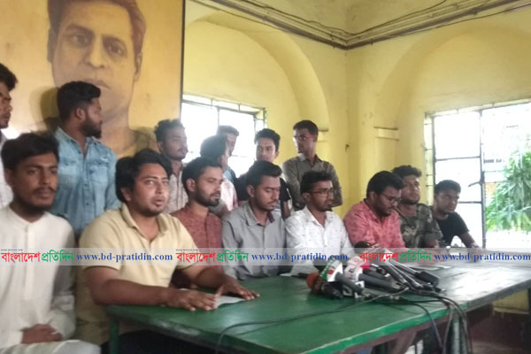 ছাত্ররাজনীতি নিষিদ্ধ ঘোষণা বুয়েটের নিজস্ব, নাক গলাবো না: ভিপি নুর