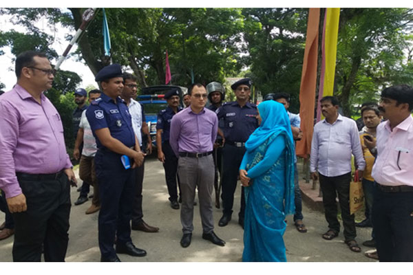 আখাউড়া স্থলবন্দর পরিদর্শনে ভুটানের চার্জ দ্যা এফেয়ার্স