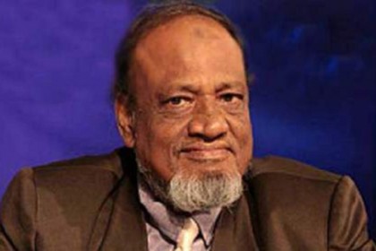তিন মাস পর চিকিৎসা শেষে দেশে ফিরলেন ব্যারিস্টার রফিকুল