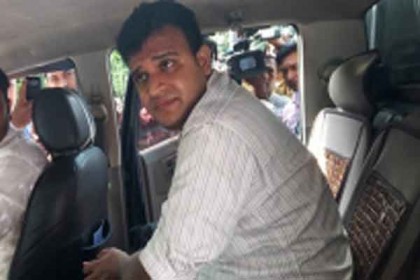 বুয়েট ক্যাম্পাস থেকে ‘সন্দেহভাজন’ যুবক আটক