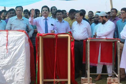 প্রাকৃতিক সৌন্দর্য রক্ষা করে কাজ করার নির্দেশ কাজী নজরুল বিশ্ববিদ্যালয় উপাচার্যের 