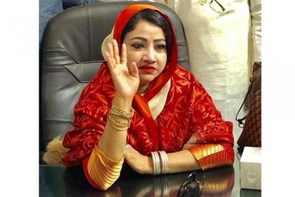 কবিরহাট উপজেলা নির্বাচনে তৃতীয় বারের মতো বিজয়ী শিউলি