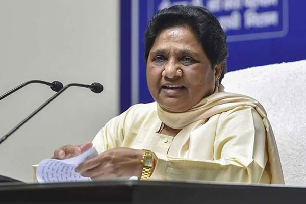 সঠিক সময় এলে ধর্ম পরিবর্তন করবেন মায়াবতী