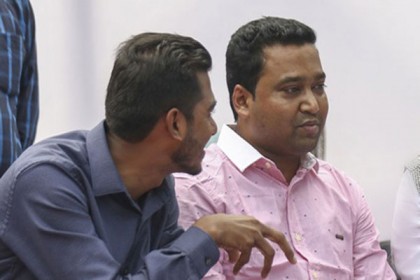 পদ হারানোর এক মাস পর ডাকসুর অনুষ্ঠানে রাব্বানী