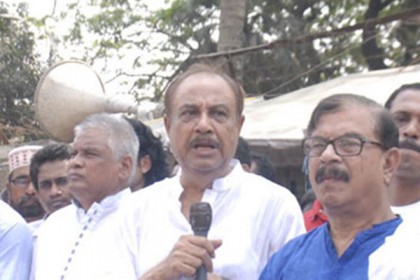 আবরার হত্যার দায় স্বীকার করে ছাত্রলীগের রাজনীতি নিষিদ্ধ করা উচিত: রব