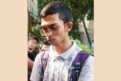 কুষ্টিয়া সরকারী কলেজে ভর্তি হলেন আবরারের ছোট ভাই ফাইয়াজ