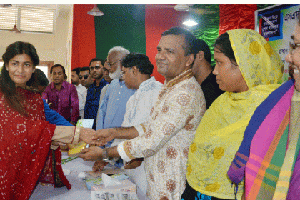 লালপুরে কৃতি শিক্ষার্থীদের সংবর্ধনা 

