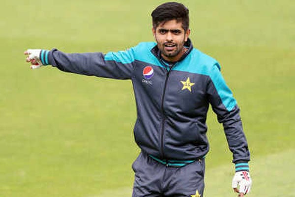 পাকিস্তানের নতুন টি-টোয়েন্টি অধিনায়ক বাবর