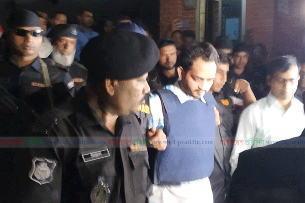 র্যাবের হাতে গ্রেফতার কে এই কাউন্সিলর রাজীব?