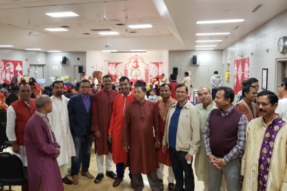 কানাডার ক্যালগেরিতে লক্ষ্মীপূজা উদযাপন