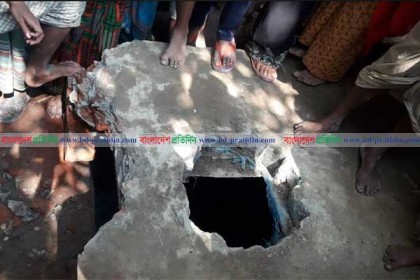 বগুড়ায় সেপটিক ট্যাংকে পড়ে দুই শ্রমিকের মৃত্যু
