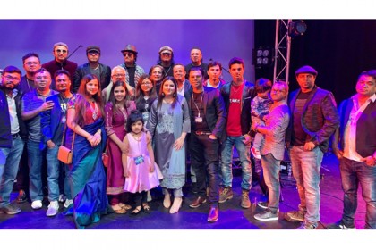 সিডনি কাঁপাল মাইলস ও অর্ণব 