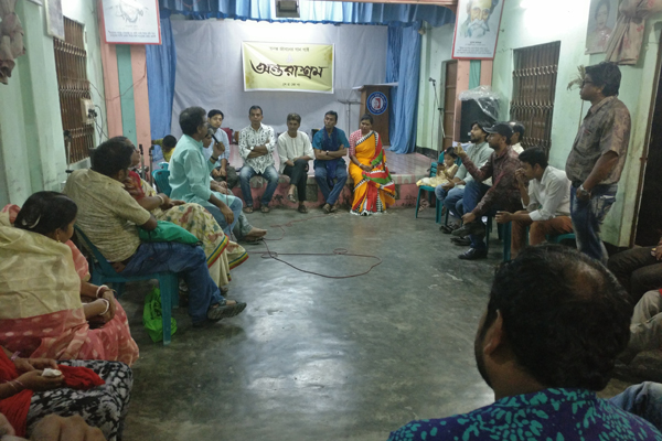 নেত্রকোনায় দুই বাংলার কবিতা সন্ধ্যা