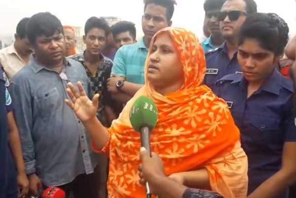 গাছ কেটে আমি ঠিক কাজ করিনি, অনুতপ্ত: ভাইরাল হওয়া সেই নারী (ভিডিও)