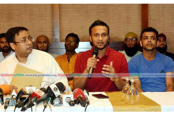 ধর্মঘট প্রত্যাহার, মাঠে ফিরছেন ক্রিকেটাররা
