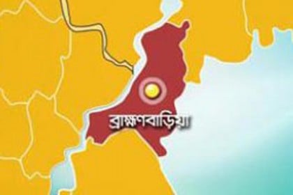 ব্রাহ্মণবাড়িয়ার মেঘনা নদীতে ভ্রাম্যমাণ আদালত, ১৭ জনের জরিমানা