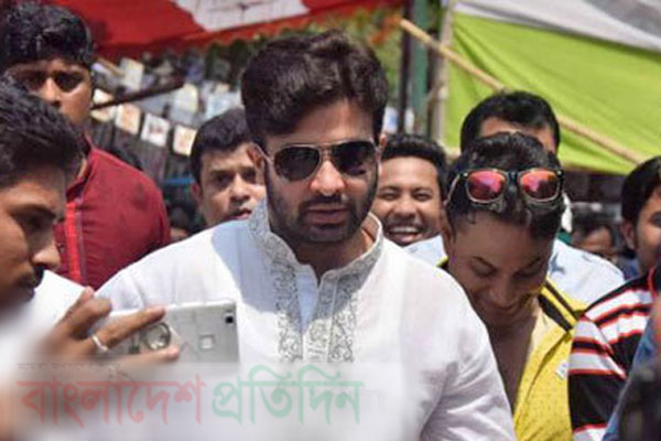 একটি প্যানেল এফডিসিকে জিম্মি করে রেখেছে : শাকিব খান