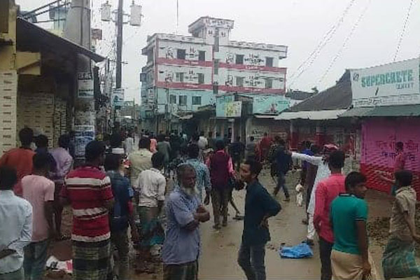 পাকুন্দিয়ায় বিএনপির দুই গ্রুপের সংঘর্ষে আহত ৫
