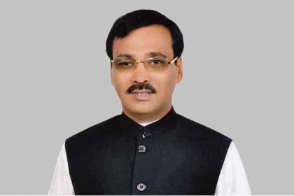 হঠাৎ বিপুল সম্পদের মালিক বনে যাওয়া কে এই এমপি রতন?