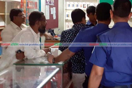 ফুলপুর দিনদুপুরে দোকানে দুর্ধর্ষ চুরি
