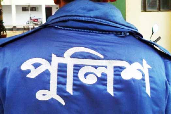 ইয়াবা সেবনের ভিডিও ভাইরাল হওয়া সেই এসআই ক্লোজড