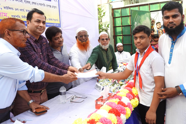 রূপগঞ্জে কৃতি শিক্ষার্থীদের সংবর্ধনা