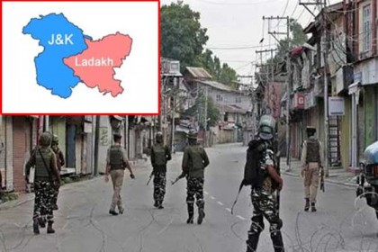জম্মু-কাশ্মীর ভাগ আজ থেকেই  