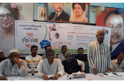 খালেদার মুক্তির জন্য গণআন্দোলন শুরু করতে হবে : ডা. জাহিদ