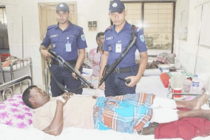 লালমনিরহাটে মাদক ব্যবসায়ী গ্রেফতার

