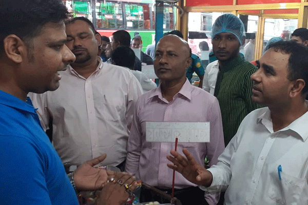 প্রিন্স সুইটস অ্যান্ড বেকারিকে ১ লাখ টাকা জরিমানা