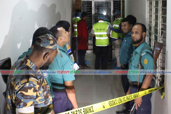 রাজধানীতে গৃহকর্ত্রী ও গৃহকর্মীকে গলাকেটে হত্যা