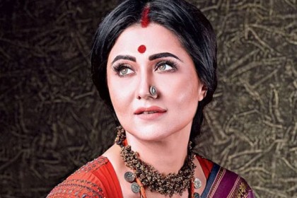 স্বস্তিকাকে আপত্তিকর আক্রমণ, অতঃপর...