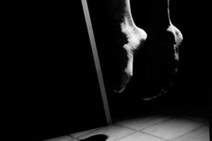 বিয়ের ৬ মাসের মাথায় গৃহবধূর আত্মহত্যা