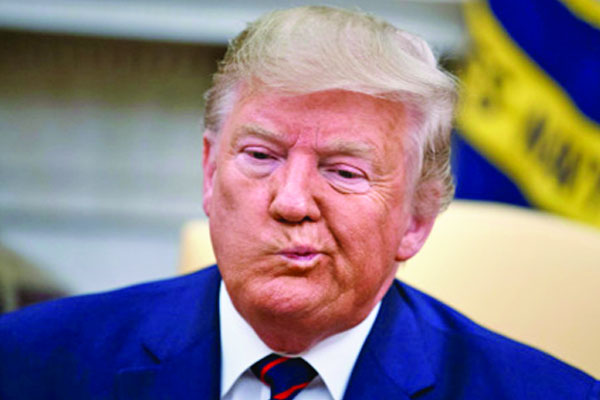 ট্রাম্পের অভিশংসন তদন্ত নিয়ে প্রস্তাব পাস